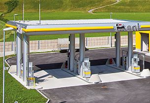 24-hour service station